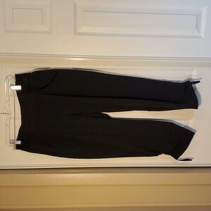 The North Face Lightweight Crops Sz M